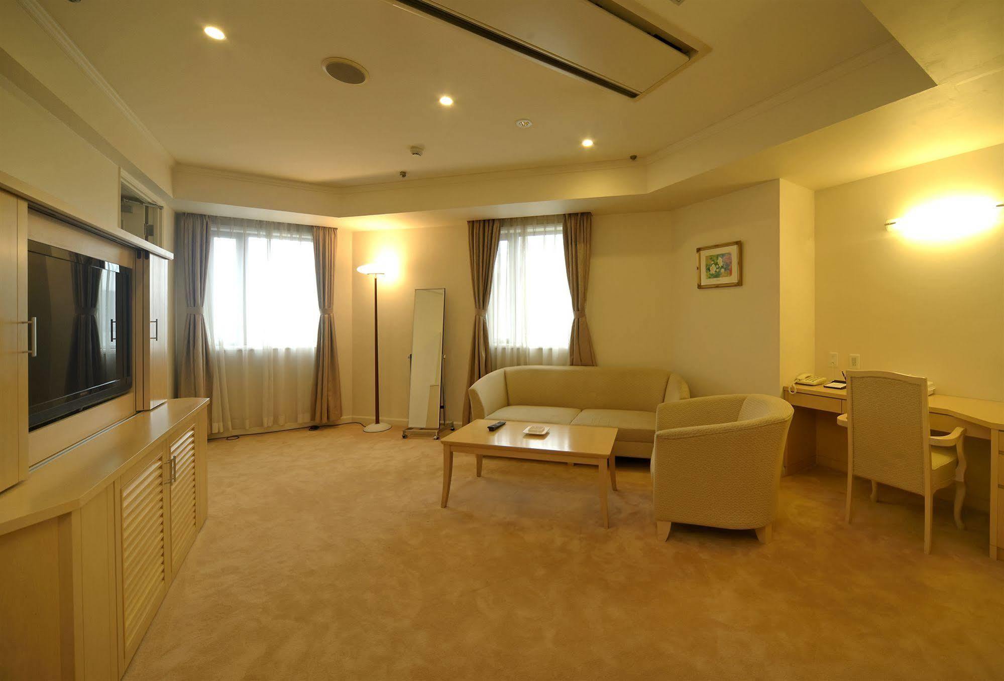Amami Sunplaza Hotel Exterior photo